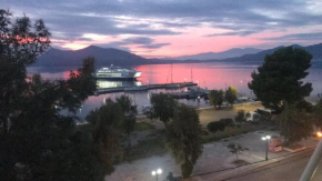 Tsirigotis Standard SeA View